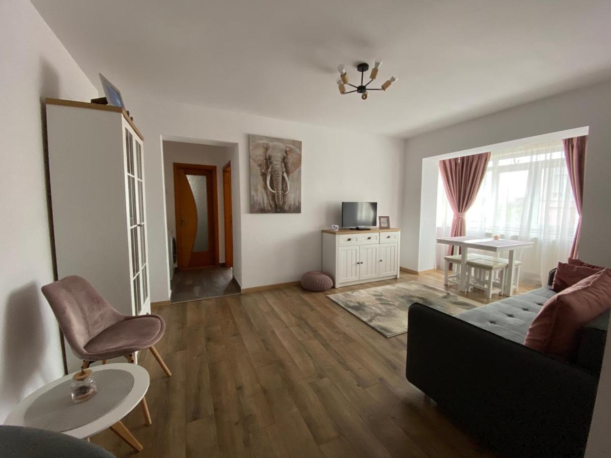 Best Apartment City Hall Szucsáva Kültér fotó